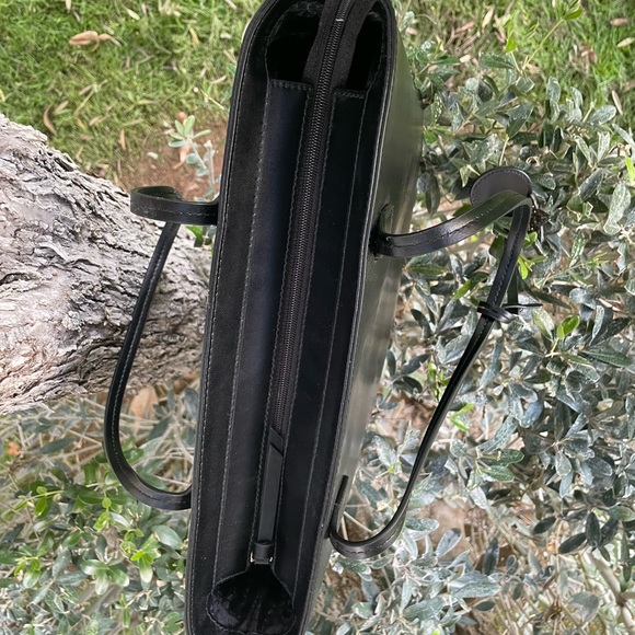 Kate Spade Kearny Street Grecia Tote - Picture 6 of 6